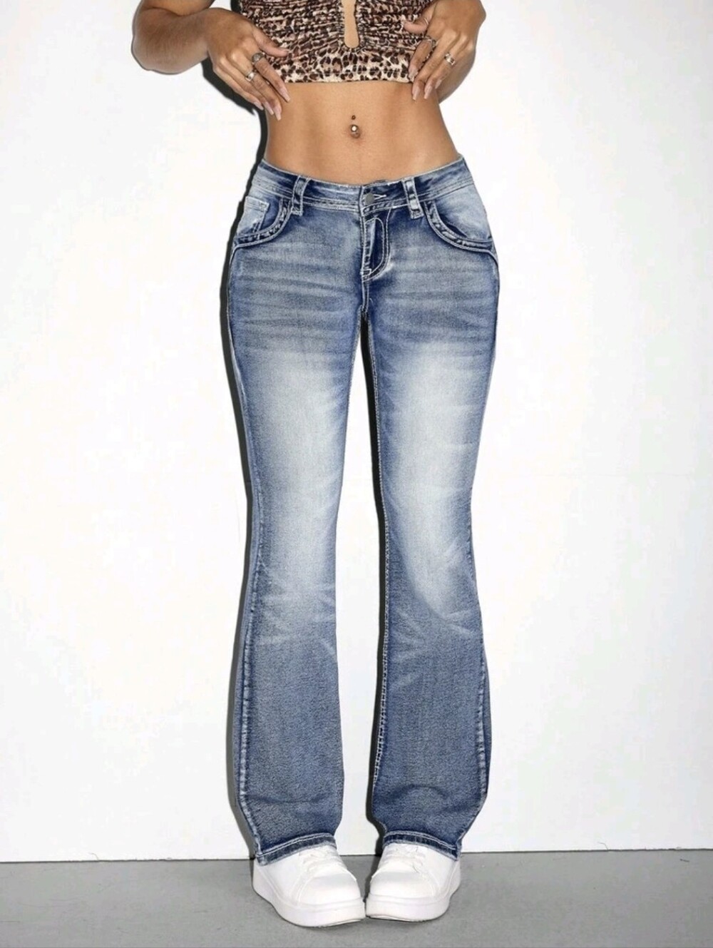 Blue Women's Mid-Rise Bootcut Jeans